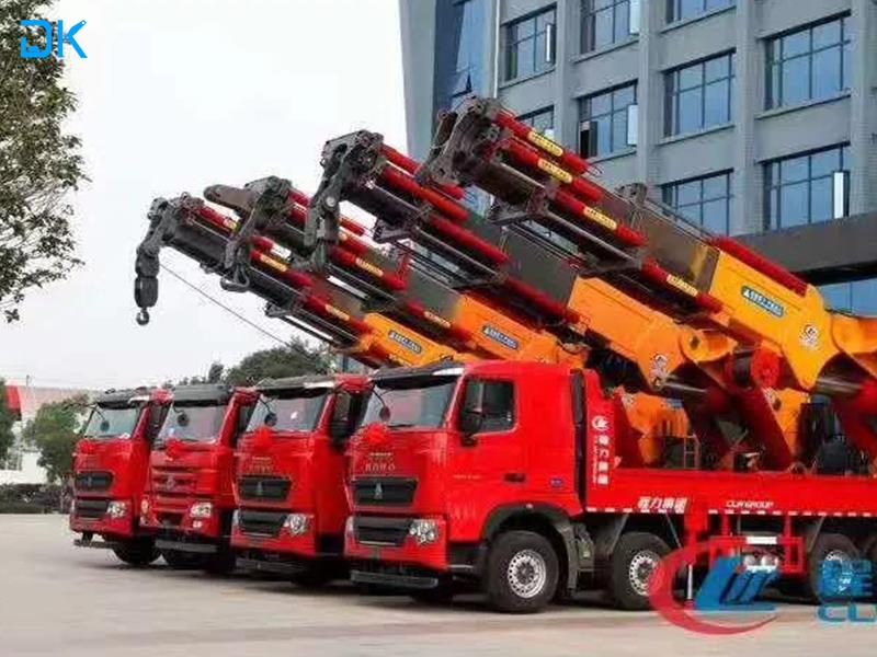Sweeper Truck price
