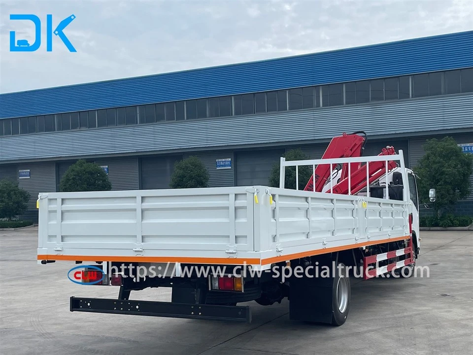 Isuzu 3.2T Knuckle Boom Crane Truck