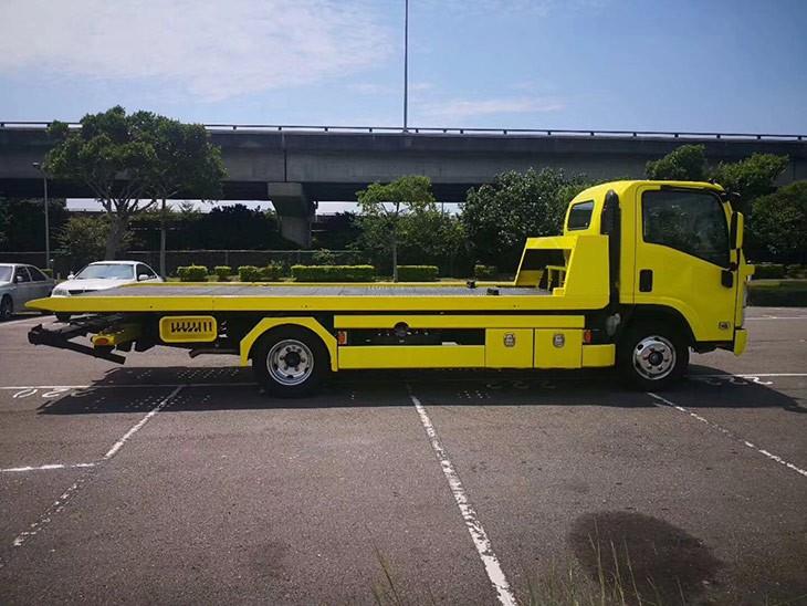Flat Folding Wrecker