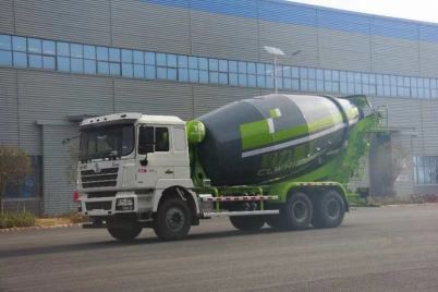13 Cubic Yard Betonisekoitin